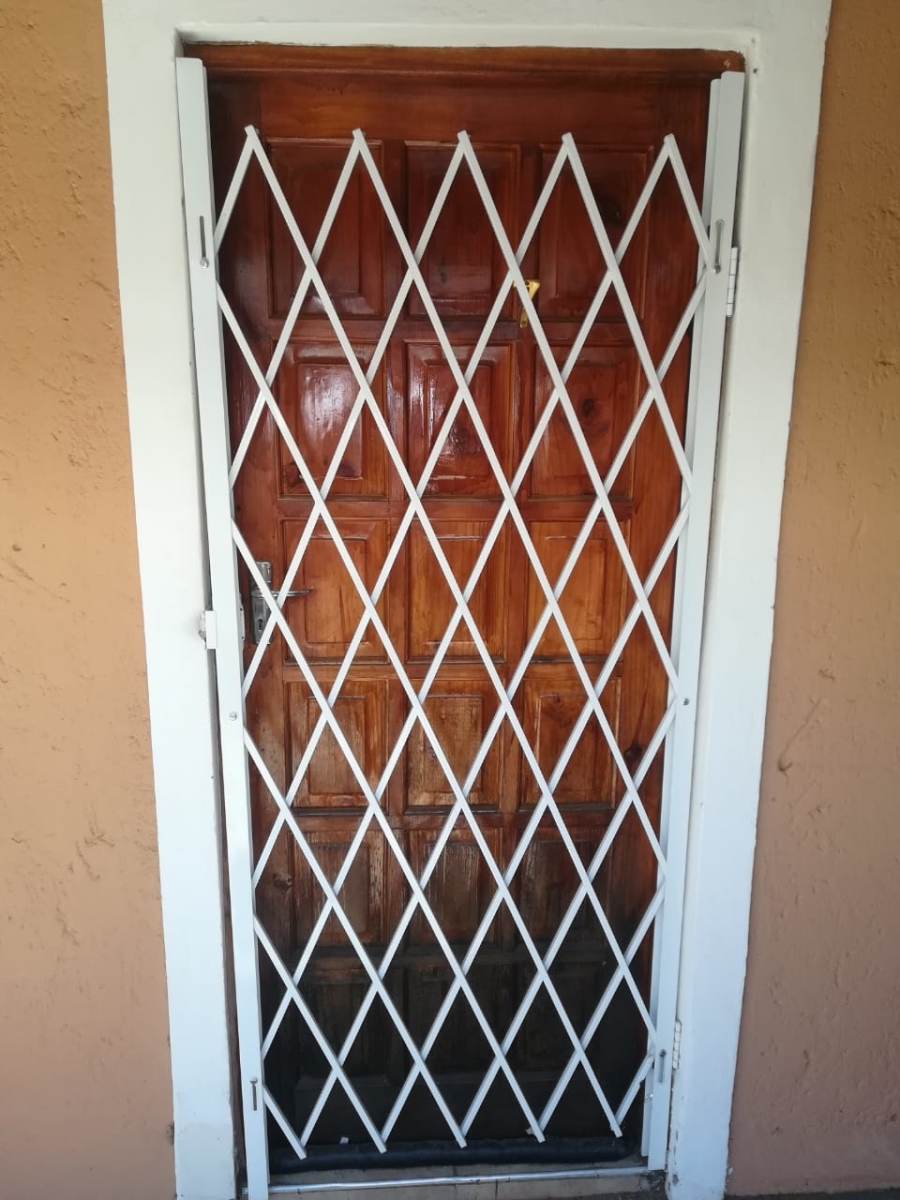 To Let 0 Bedroom Property for Rent in Ezibeleni Eastern Cape